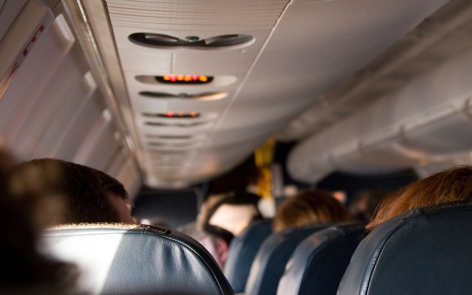 Why Do Airplanes Dim Lights on Takeoff?