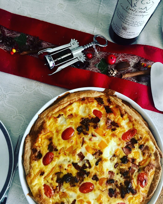 Recipe: Tart with mixed cheese, bacon and mushrooms