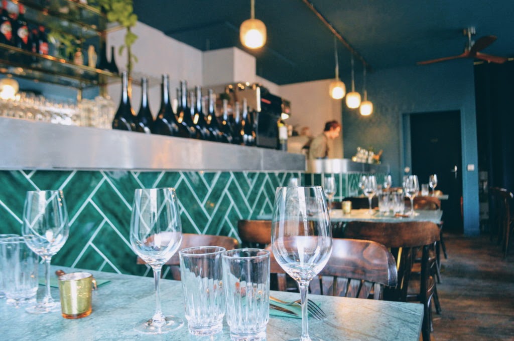 Bordeaux: creative dining at the piazza of Chiocchio