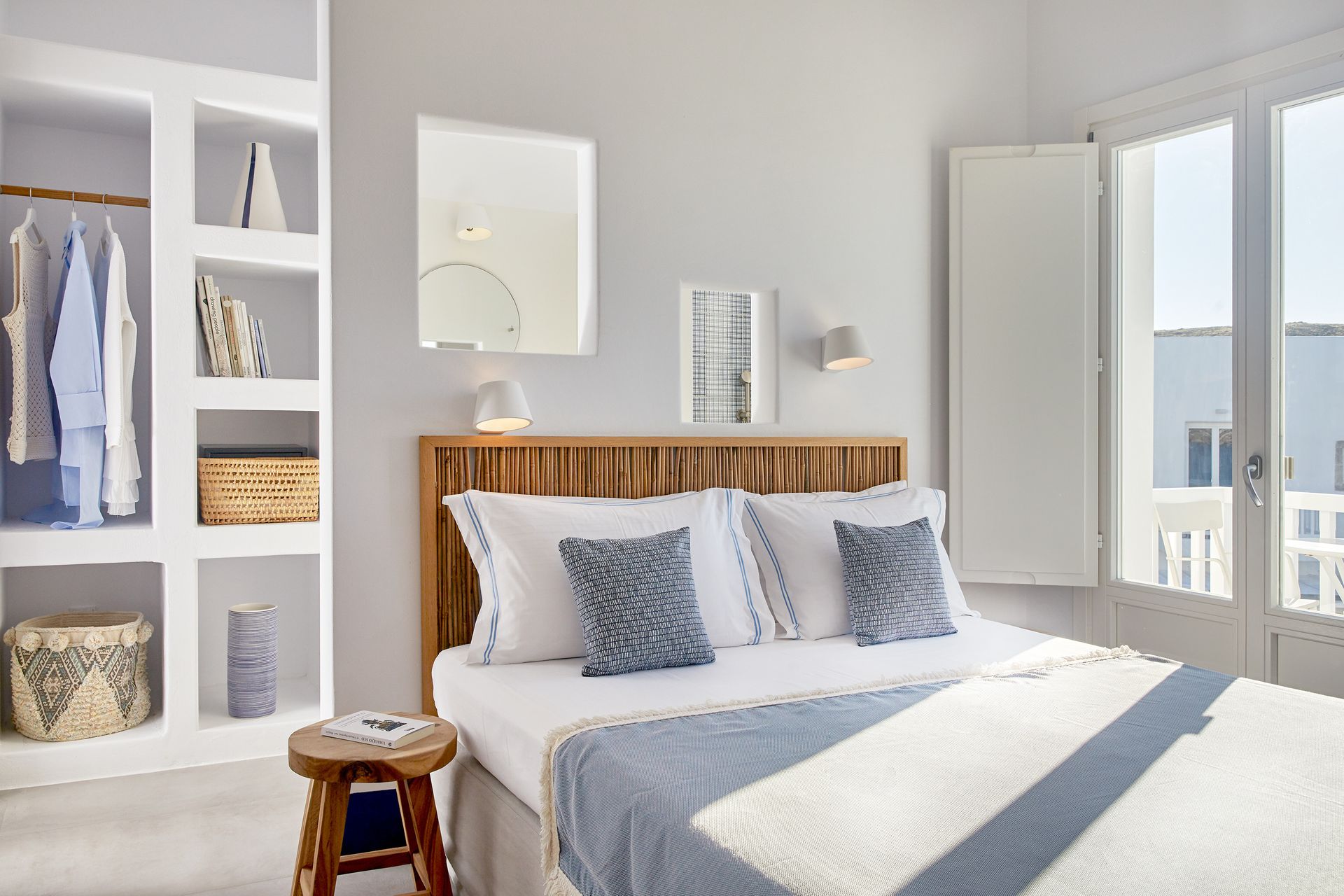 Deluxe Room with Sea View