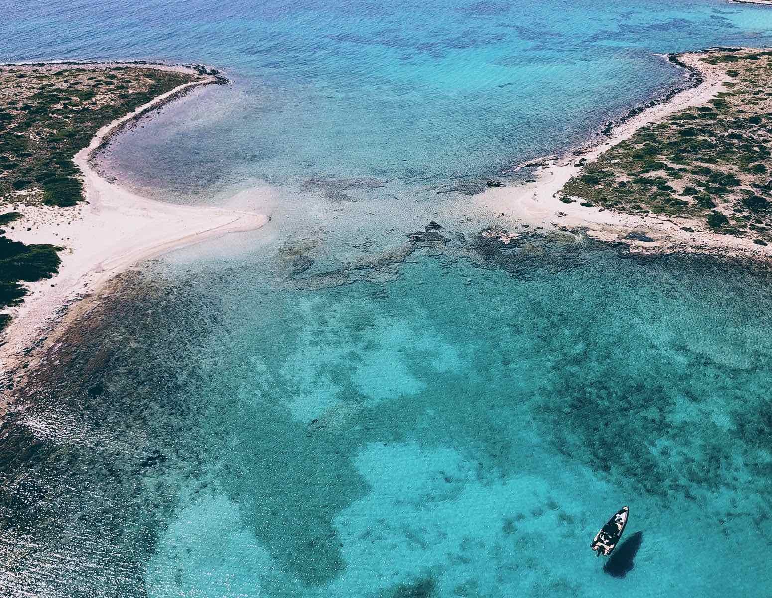 DB (8 hours): [Mykonos] Mykonos - Paros - Antiparos - Despotiko - Panteronisia