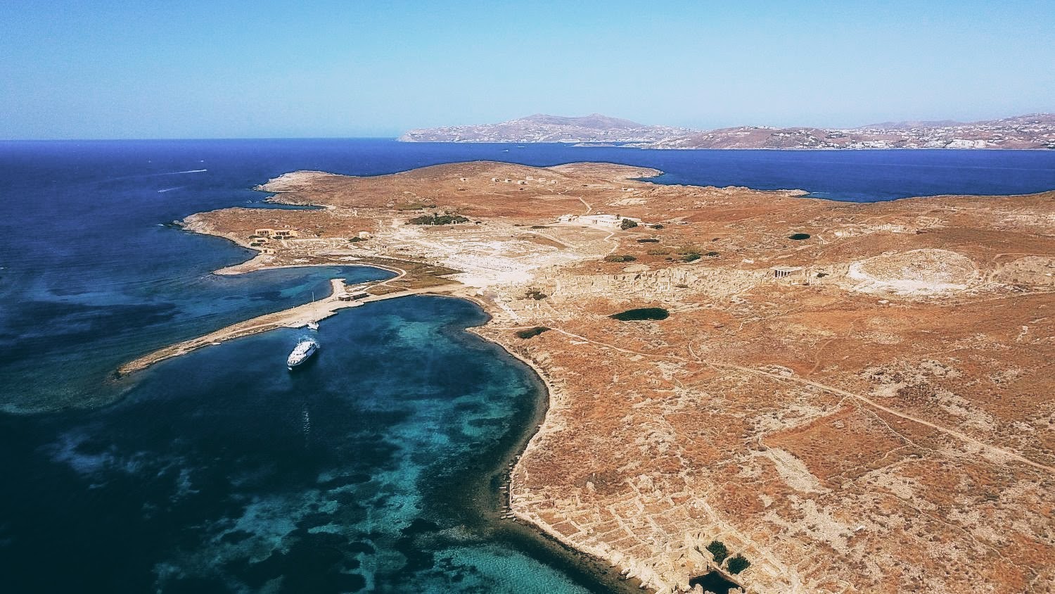 Speedboat Tour - Mykonos, Delos, Rhenia