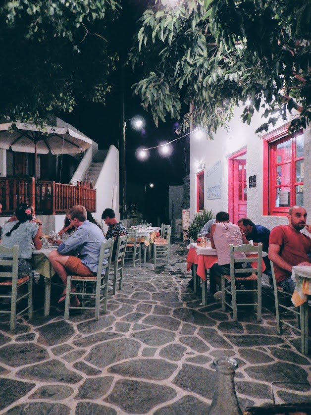 Travel Food People - To Spitiko, Folegandros