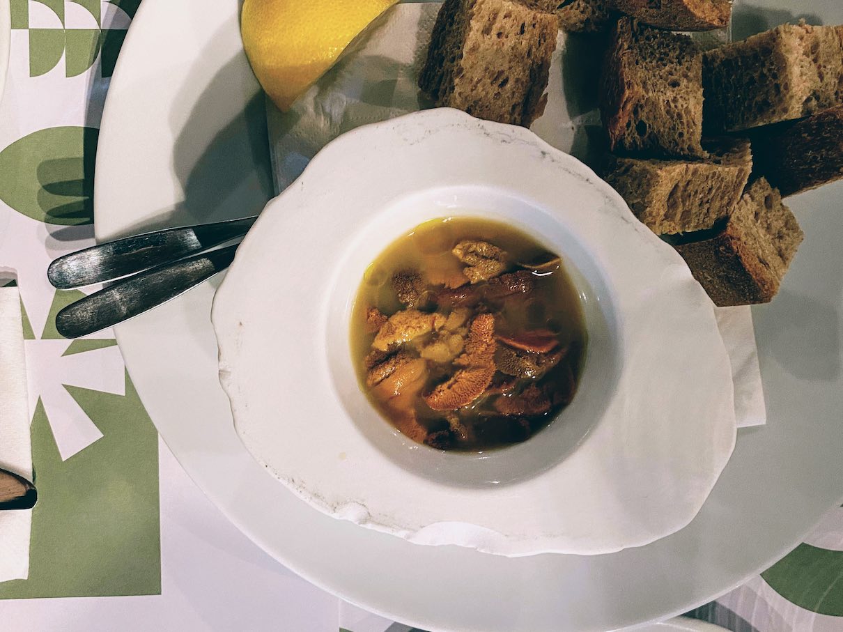 Travel Food People - Yialos, Milos