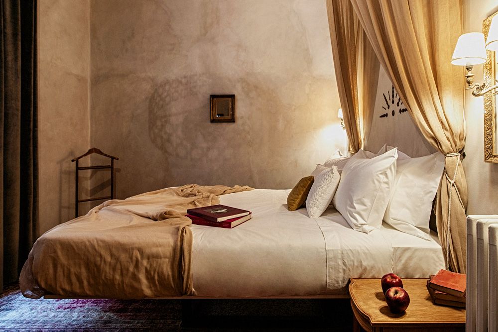 Travel Food People - Shila, Athens
