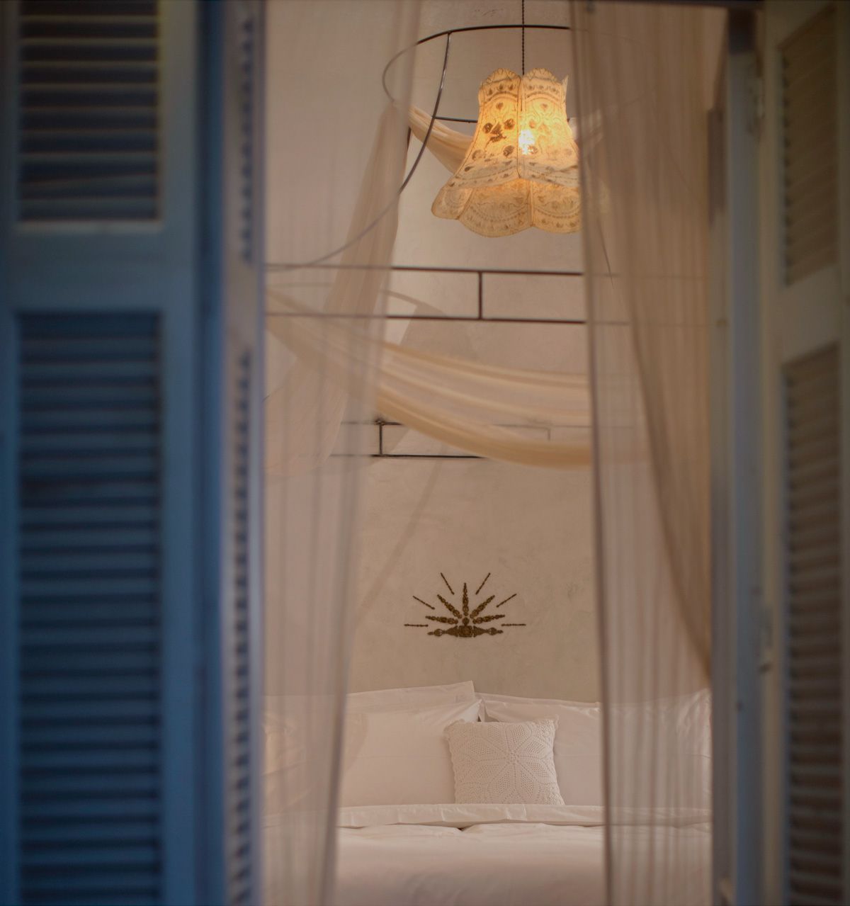 Shila Athens, Athens - Romantic Dust