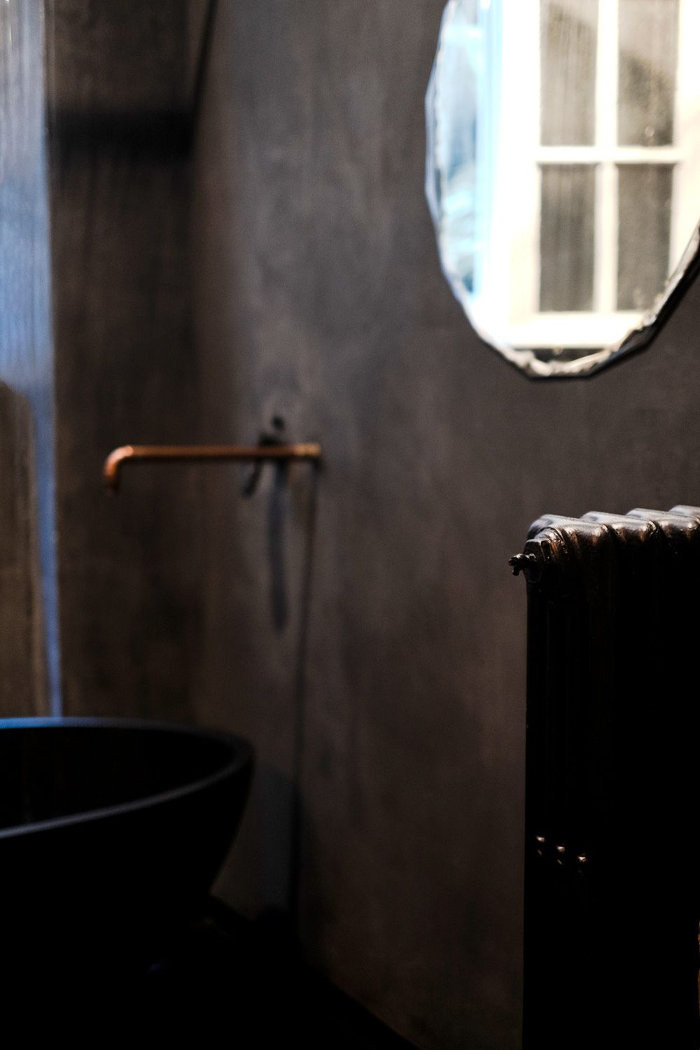 Shila Athens, Athens - Romantic Dust
