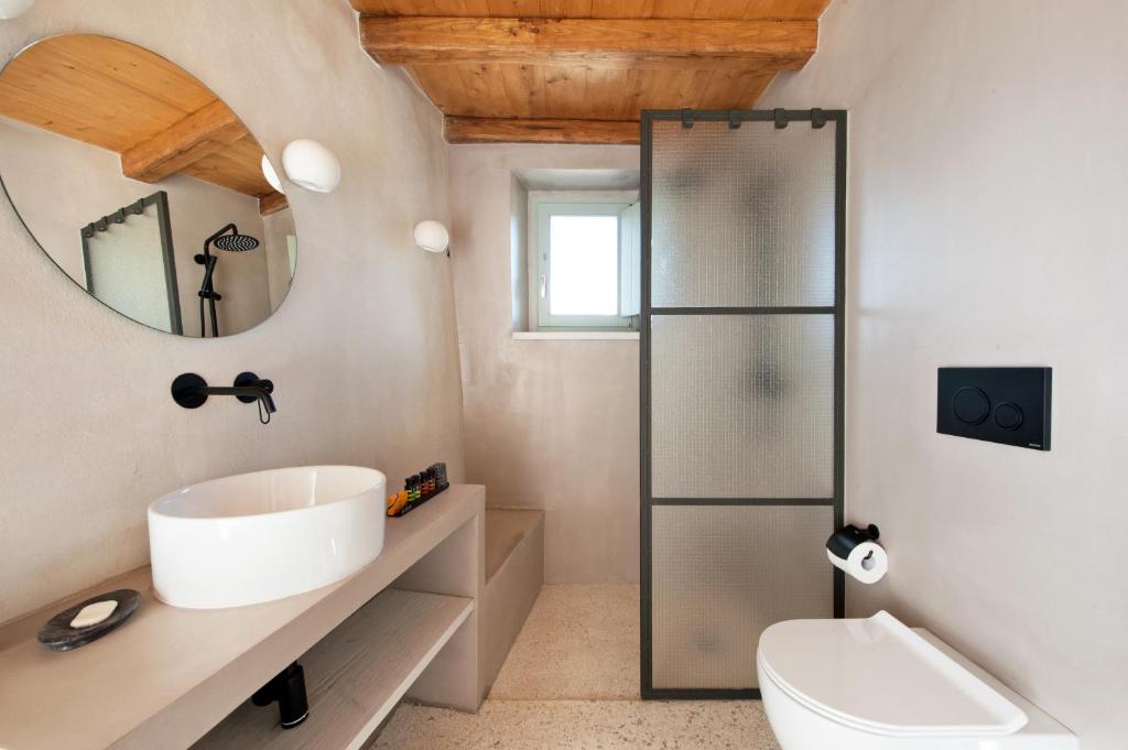 Ruga Suite with Mountain View & Fireplace