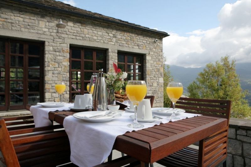 Aristi Mountain Resort, Zagorohoria - Breakfast