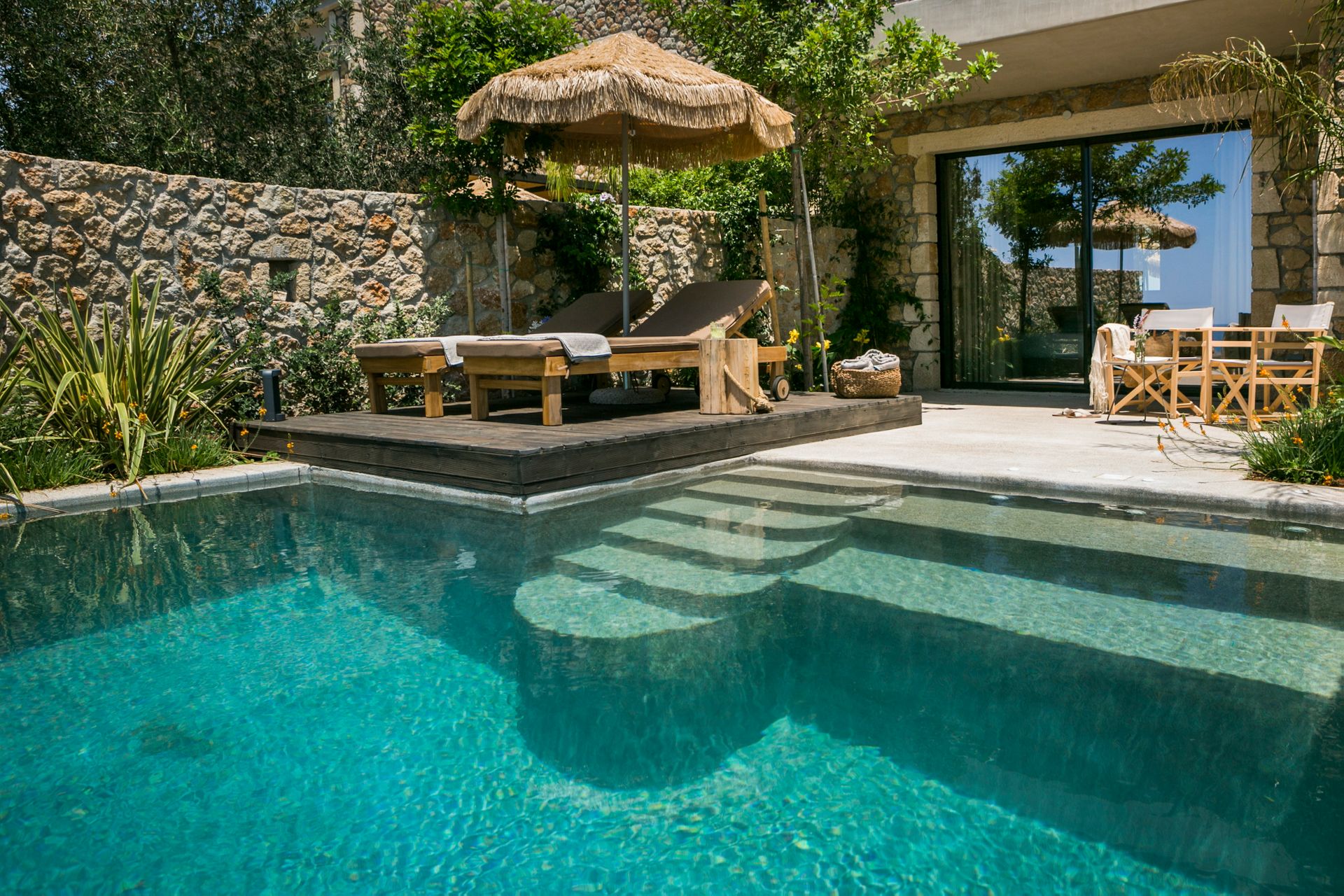 F Zeen Retreat Boutique Hotel, Kefalonia - Superior Raw Retreat with Pool