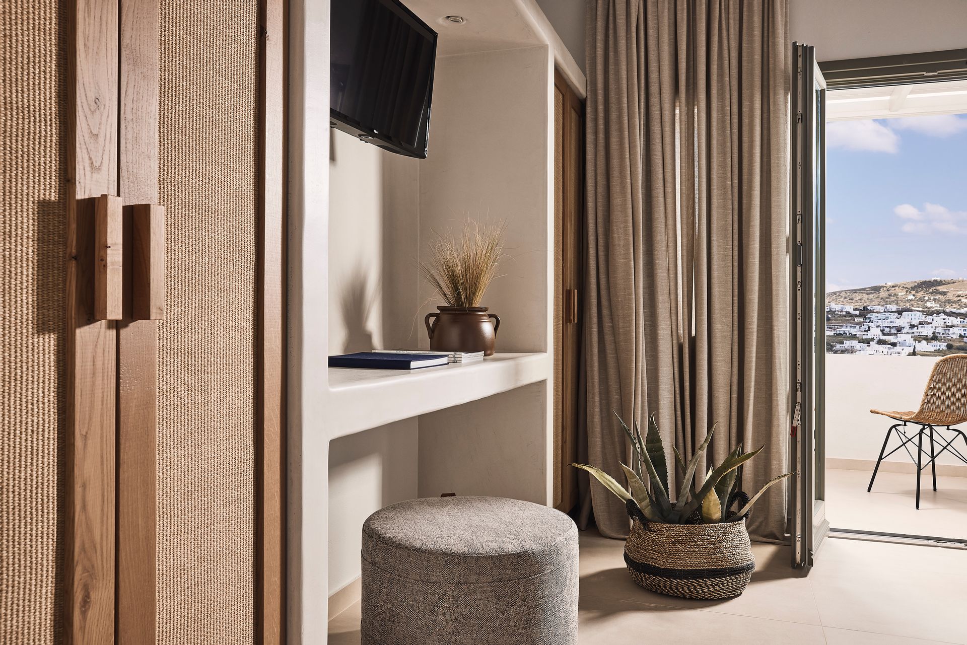 Nival Boutique Hotel, Sifnos - Deluxe Family Suite with Village View