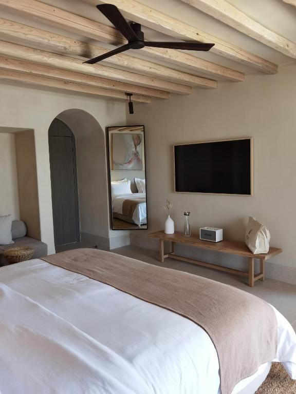 FAROS The Superior with Garden View & Private Pool