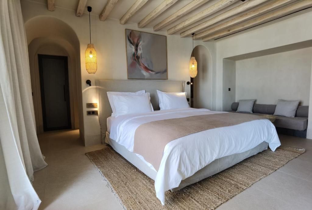Nisos Hotel & Villas, Sifnos - NISOS The Superior with Private Pool and Garden View