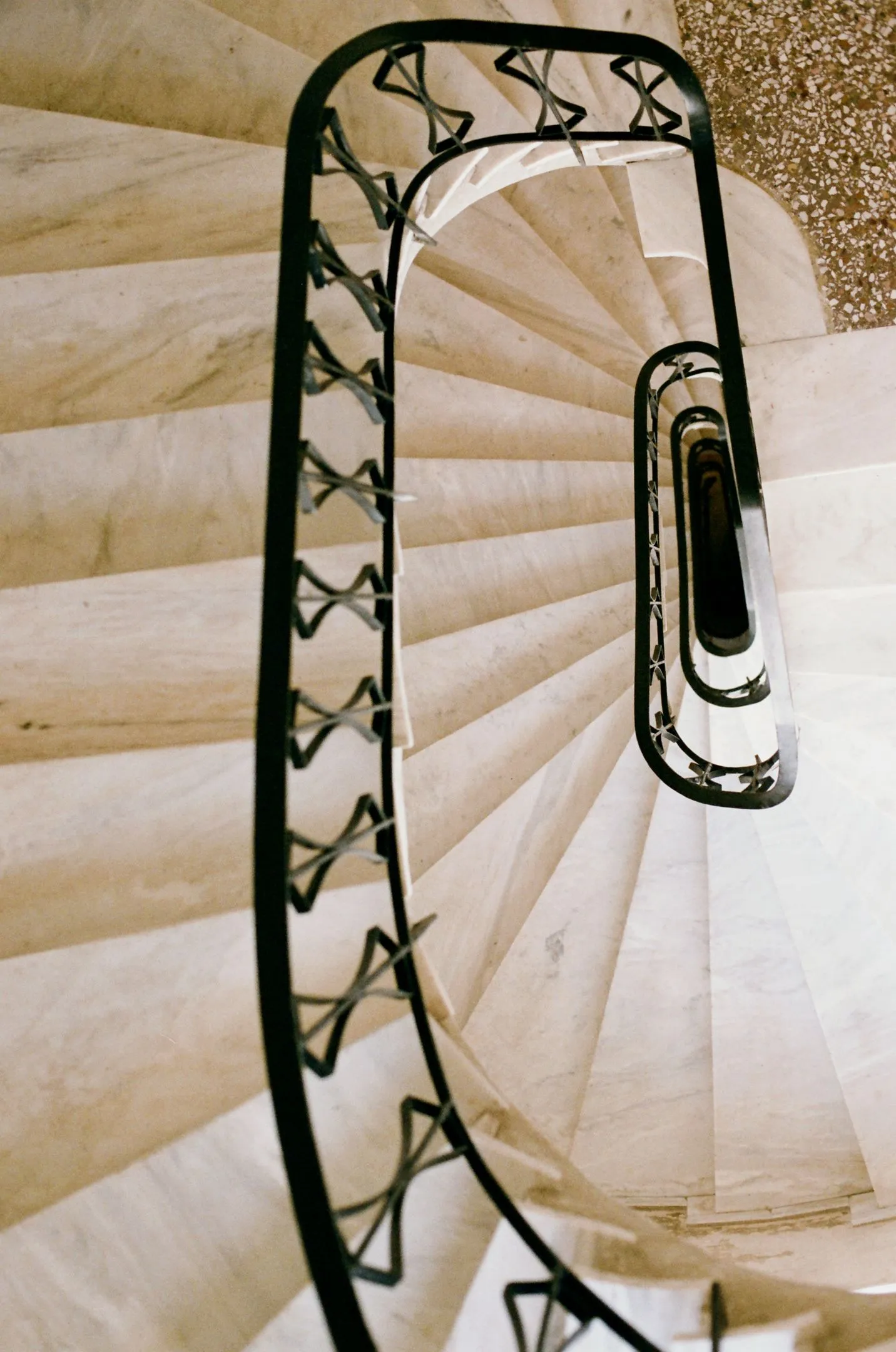 Mona Hotel, Athens