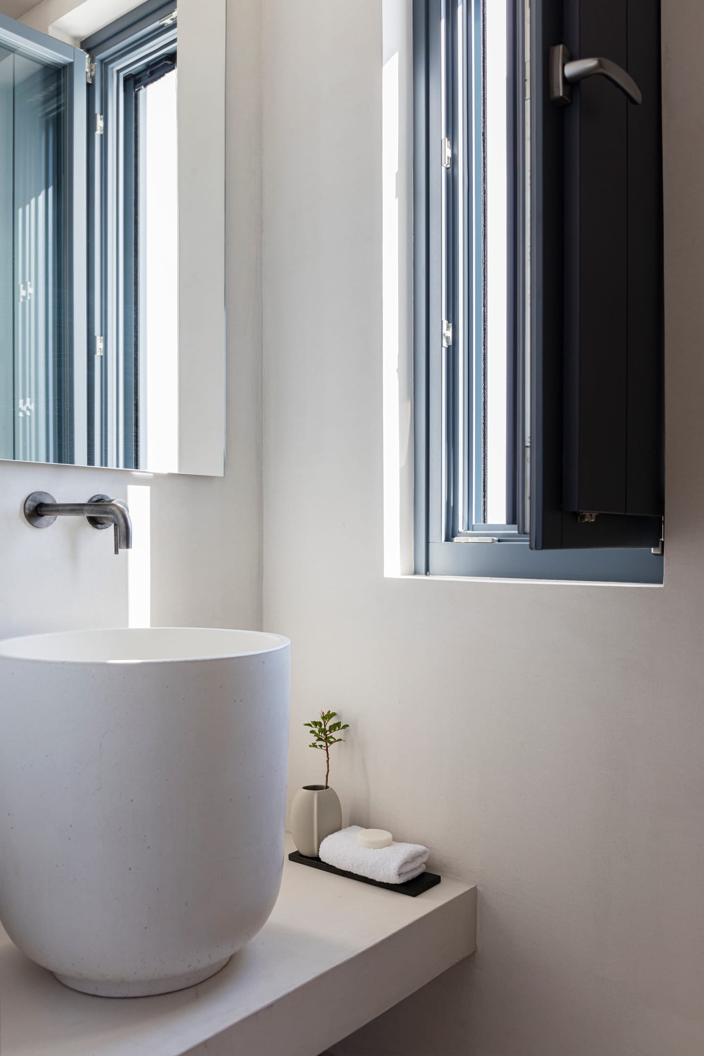 Phos, Milos - House of Light with Private Pool