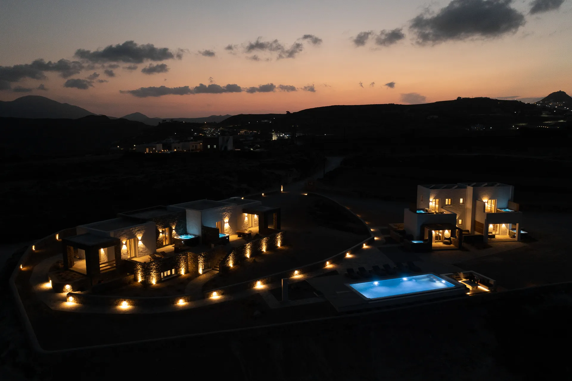 Ventus di Milo, Milos - Night view