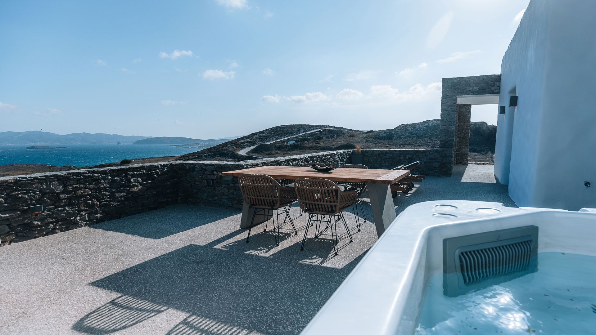 Ventus di Milo, Milos - One Bedroom Exclusive Suite Sea View with Hot Tub