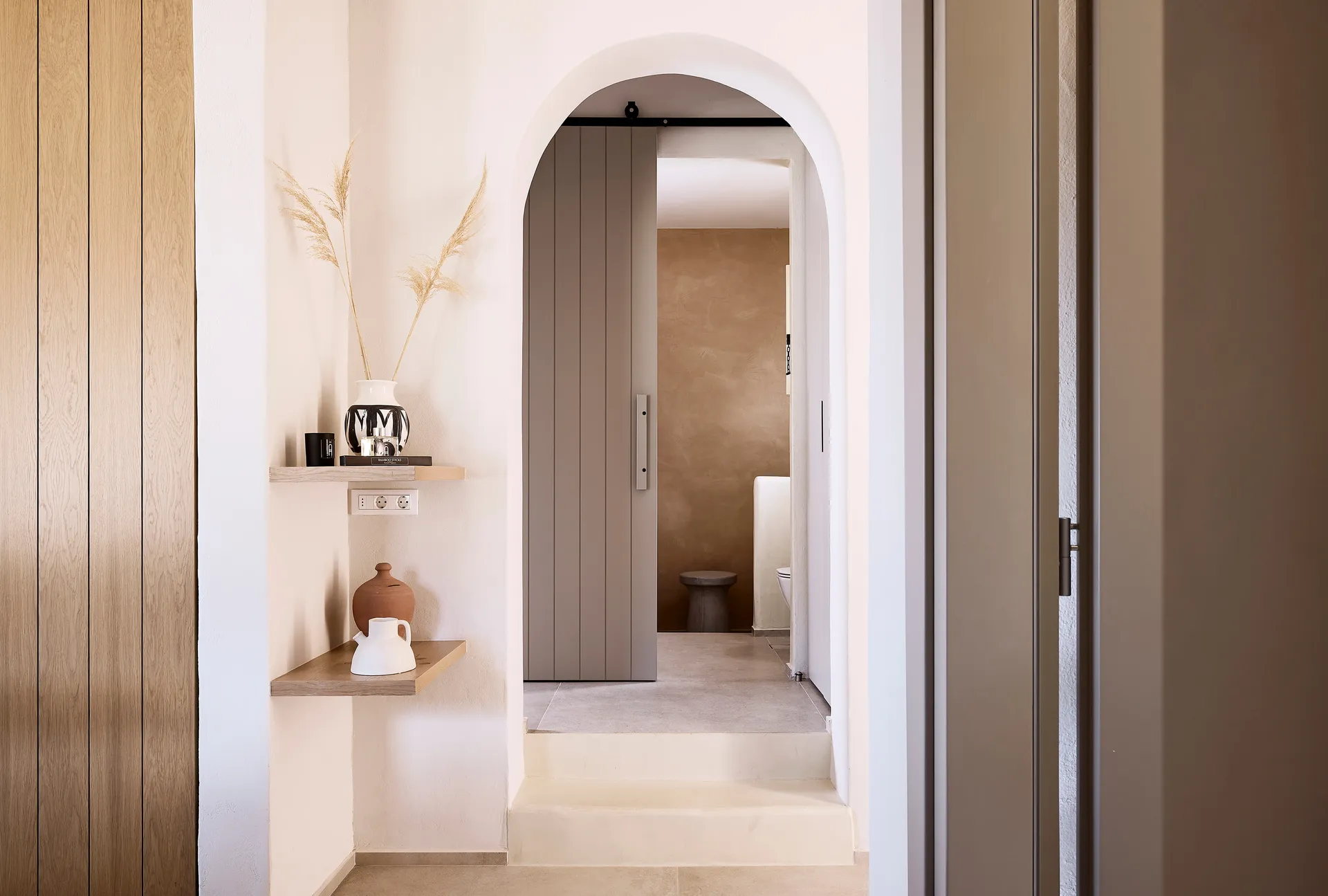 Apsila Pool Suites, Sifnos - Travel Food People