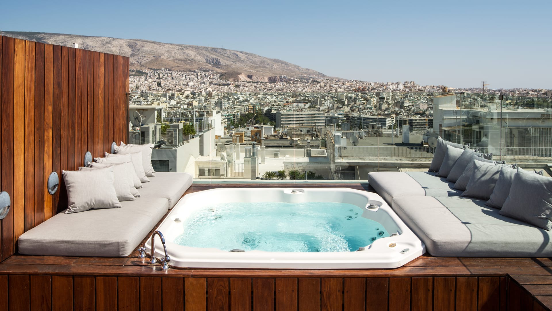 Penthouse Suite, Periscope Hotel - Travel Food People
