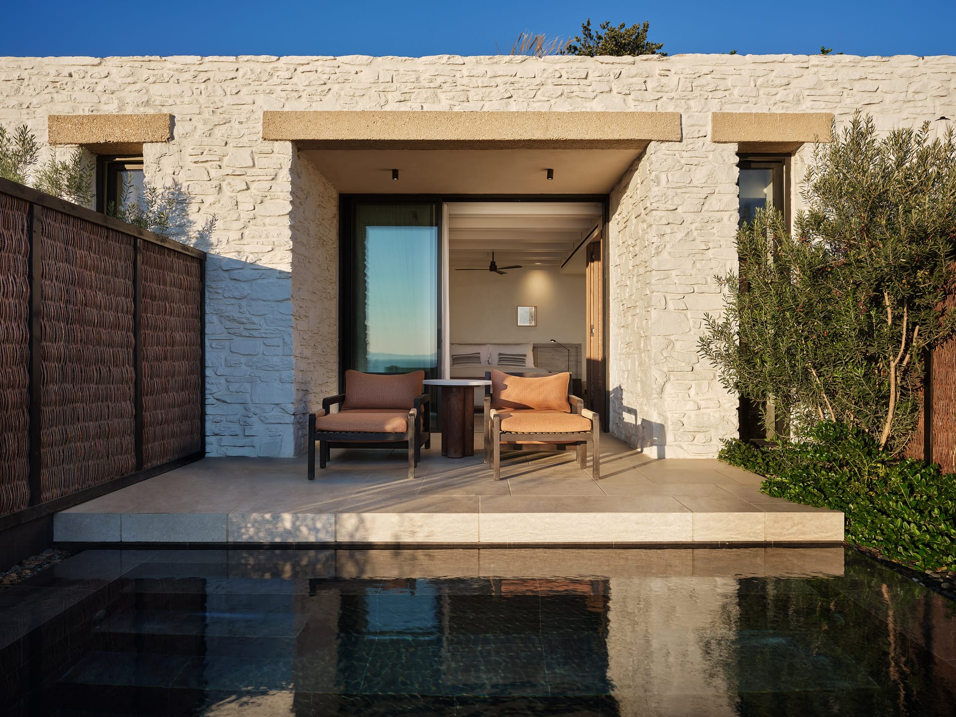 Premium Double Room Sea View & Chill Out Pool