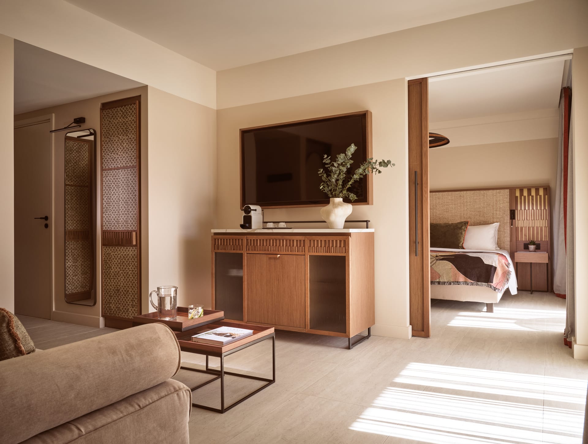 Deluxe Family Suite Garden View