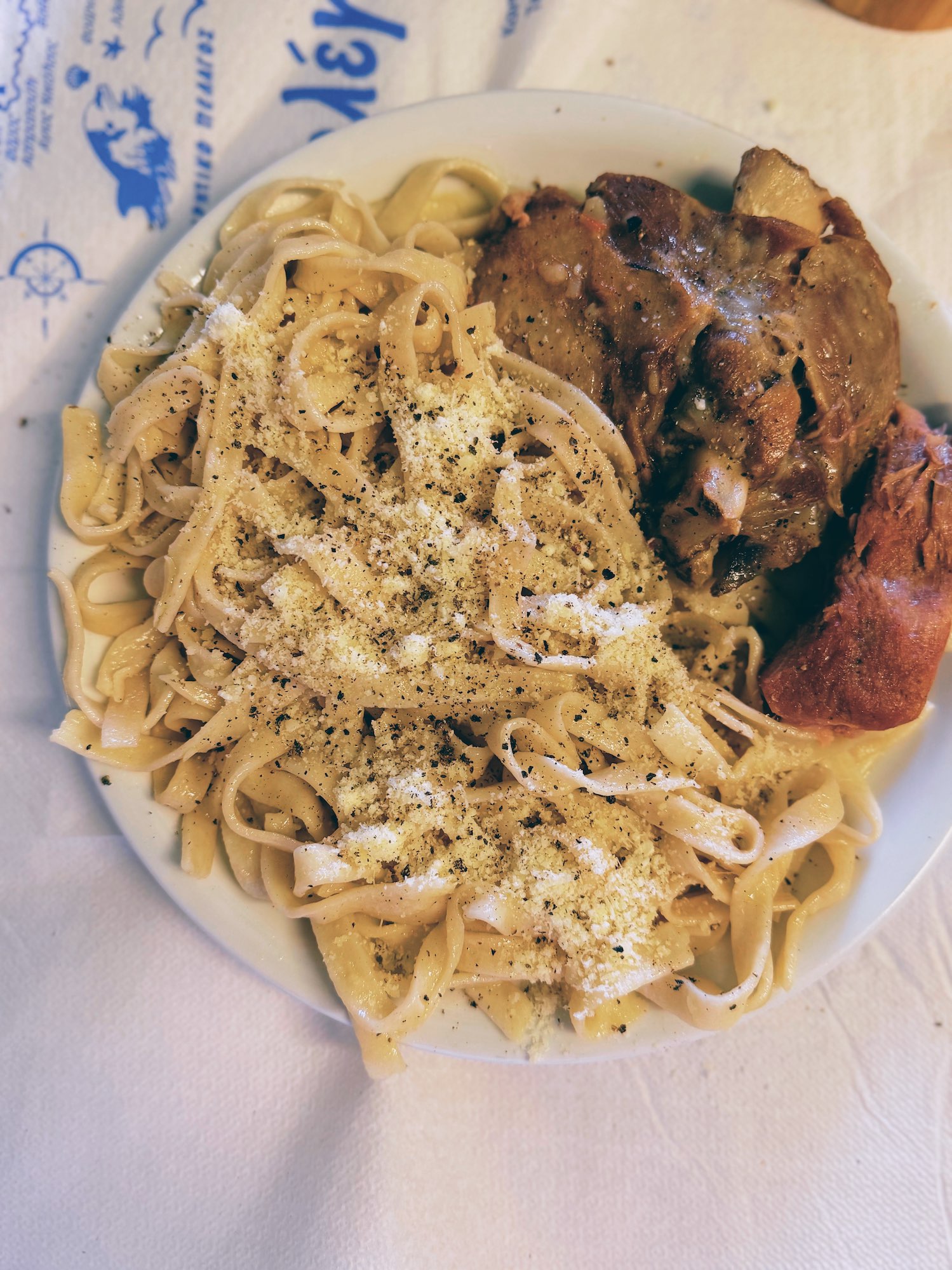 Travel Food People - Irini's Tavern, Folegandros
