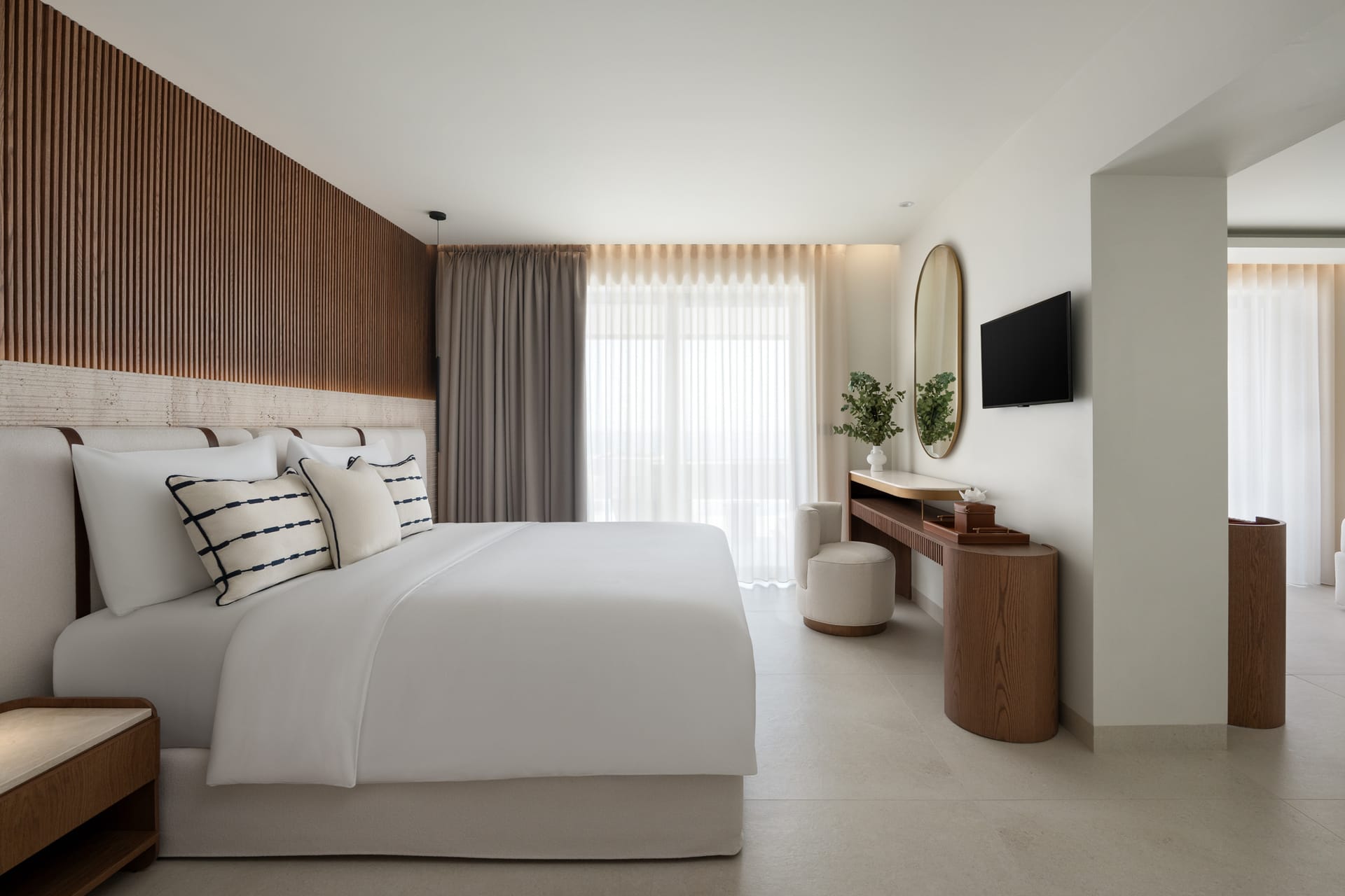 One Bedroom Suite With Private Pool & Sea View