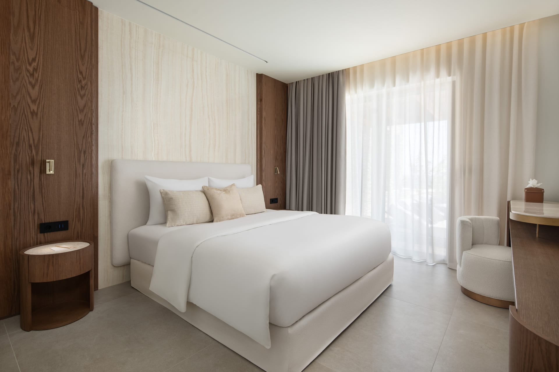 Two Bedroom Suite With Private Pool & Sea View