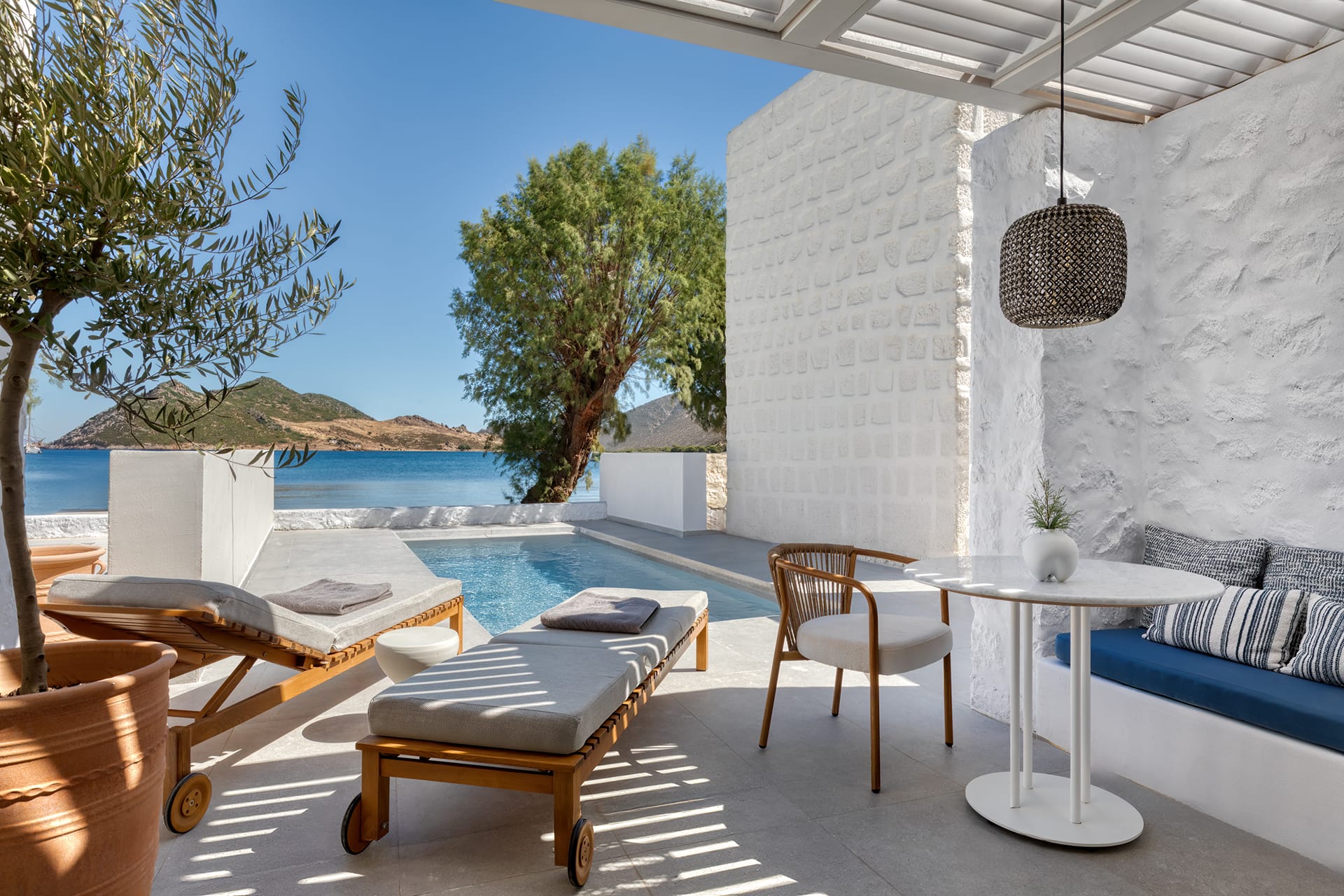 Aegean Beach Front Suite- Suite- 1 King- Sofa bed- Sea view- Beach front access- Private pool