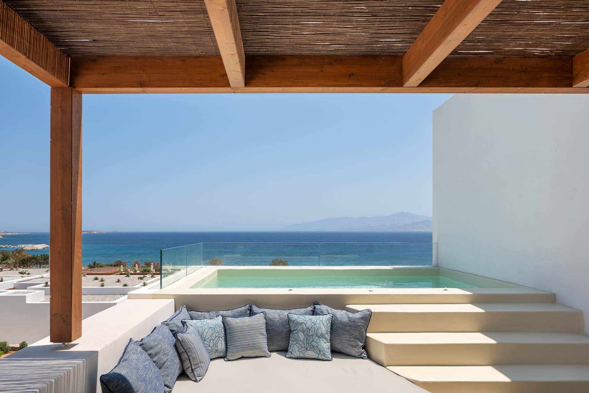 Junior Suite With Private Plunge Pool & Panoramic Sea View